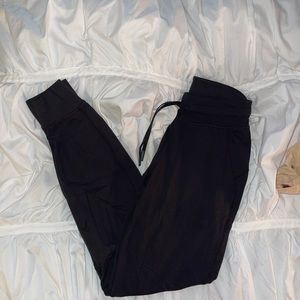 Ready to Rulu Jogger